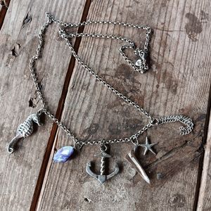 American Eagle Outfitters Y2K Vintage Silver Tone Beachy Necklace